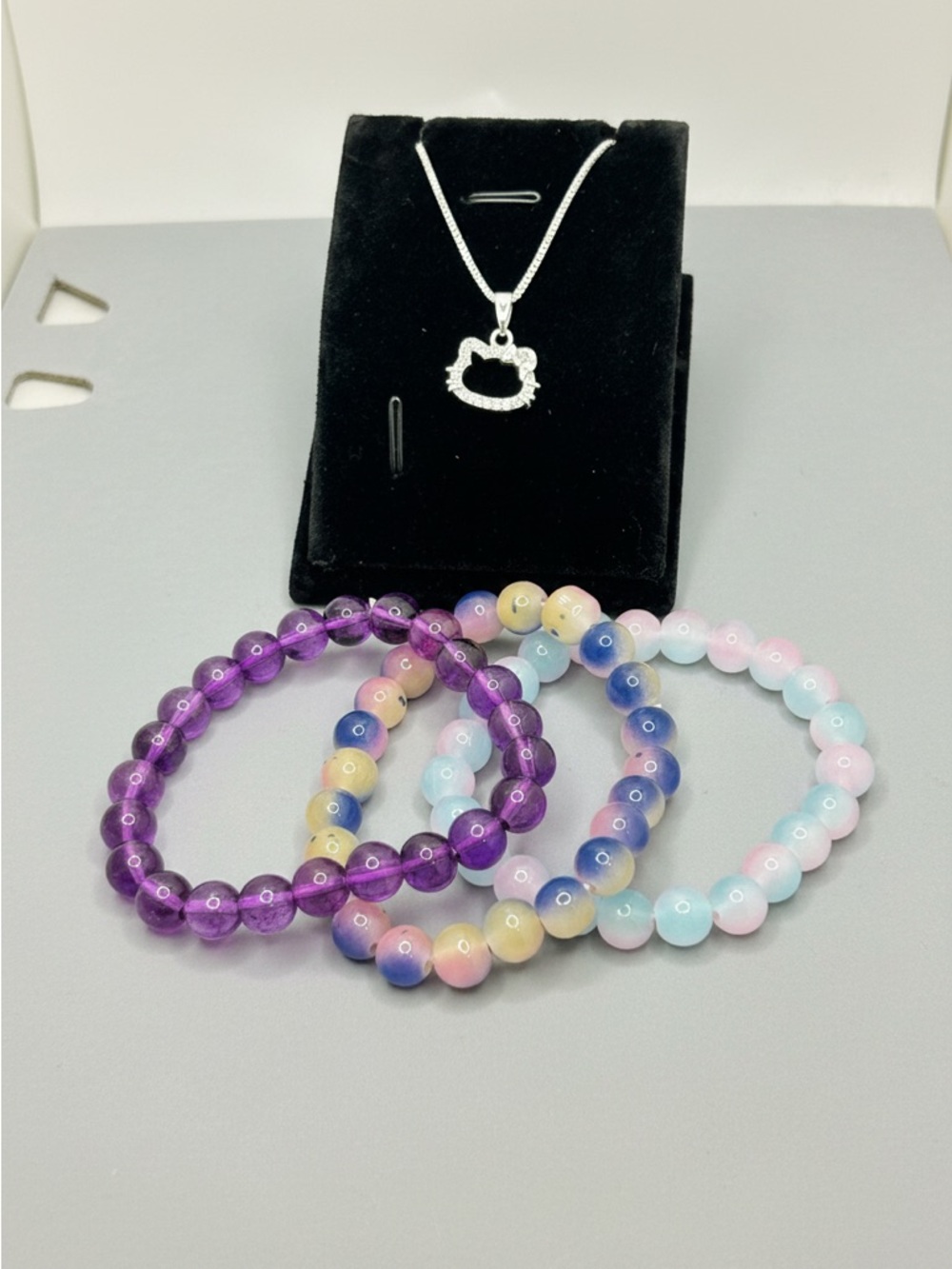 Sanrio Hello Kitty Style  Necklace with Beaded Bracelets